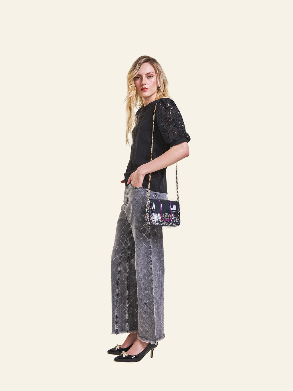 Antonia Limited Edition