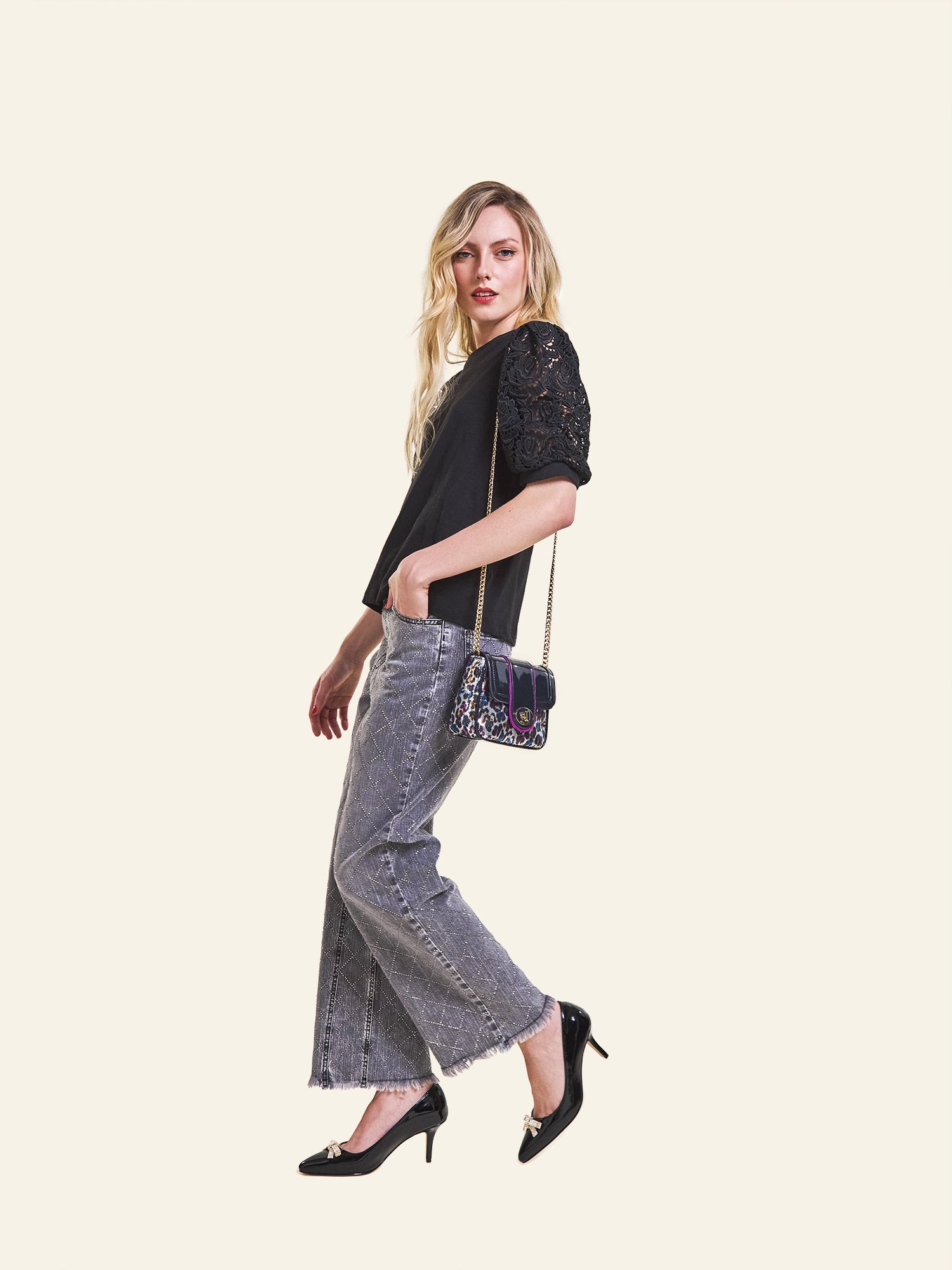 Antonia Limited Edition
